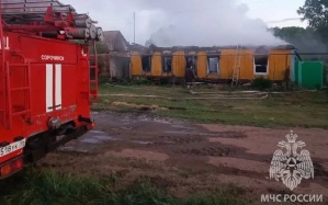 В оренбургском селе при пожаре погибли два человека
