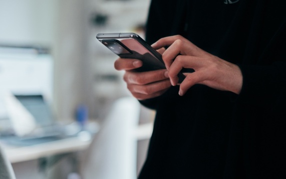 Рынок смартфонов может рухнуть почти на 14% в 2026 году