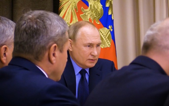 Путин назвал атаки на Старобельск и Геническ преступлениями против детей
