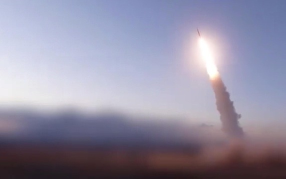 США: выпущенные Ираном по Кувейту и Бахрейну ракеты уничтожены
