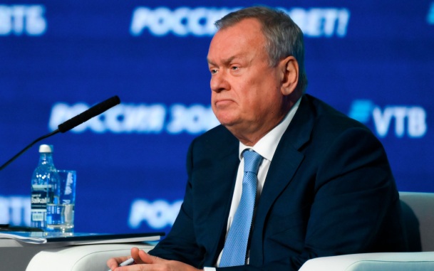 Глава ВТБ рассказал, какое будущее видит у обновленного Дома радио в Петербурге