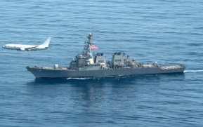 В CENTCOM опровергли информацию об атаке Ирана на эсминец США в Оманском заливе
