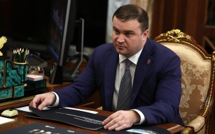 Губернатор Омской области Хоценко рассказал об экономической ситуации в регионе