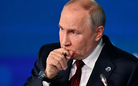 Путин: если установится мир, борьба за власть в Киеве обострится кардинально