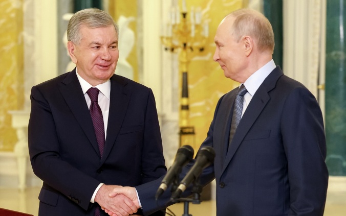 Мирзиёев поблагодарил Путина за поддержку строительства АЭС в Узбекистане