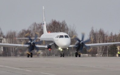 Мантуров объяснил, почему поставки Ил-114-300 один год будут меньше плановых