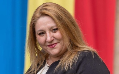 "Думают, что у нас президента нет": румынский депутат пошутила о власти в стране