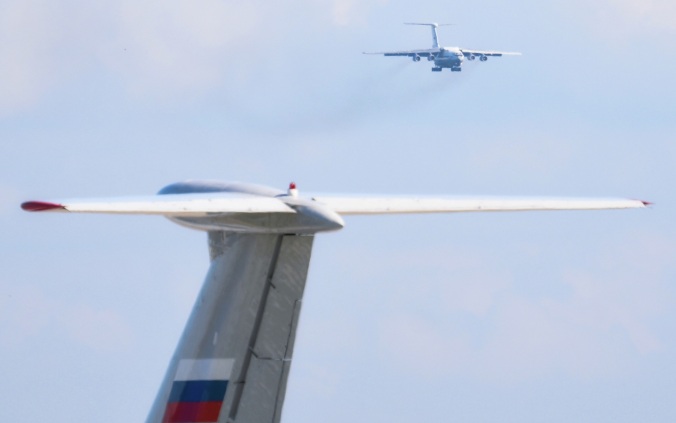 В Московской области приземлился самолет с вернувшимися из плена бойцами