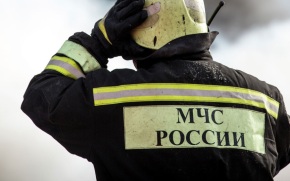Население эвакуируют в районе пожара на объекте Минобороны в Ленобласти