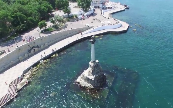 В Севастополе закрыто движение морского пассажирского транспорта