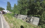 Из-за аварии с автобусом под Ярославлем две туристки попали в реанимацию