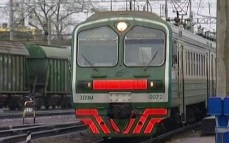Из-за обрушения около Финляндского вокзала произошел сбой в движении электричек