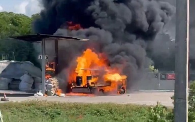 Дрон ВСУ ударил по очереди на АЗС в Скадовске, убит мирный житель