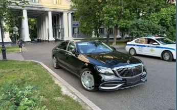 Премиум-статус не спас: в Москве задержан Maybach с поддельными номерами