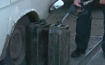 Развожаев: отпуск топлива в канистры с 12 июня будет запрещен