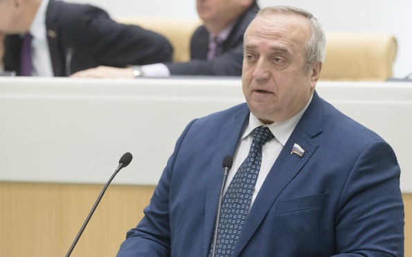 Франц Клинцевич назвал цель обсуждения руководством США ядерного удара по Ирану