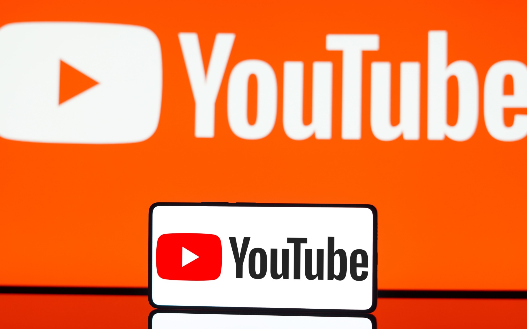 Назван YouTube-блогер, первый в мире преодолевший отметку в 500 млн подписчиков