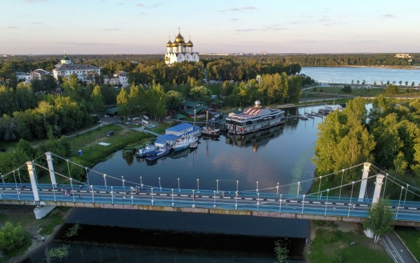 Движение транспорта на выезде из Ярославля в сторону Москвы восстановлено