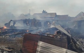 Из-за грозы сгорело несколько домов в Оренбургской области