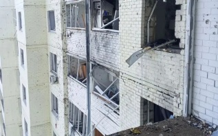 Опубликованы кадры последствий атаки БПЛА на жилой дом в Орловской области