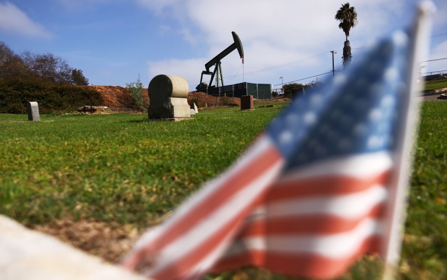США обязались снять нефтяные санкции с Тегерана и не вводить новые