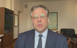 Мирошник назвал запрет Киева на защиту русского языка правовым парадоксом