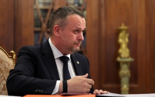 Никитин рассказал о производстве вагонов поезда ВСМ Москва - Петербург