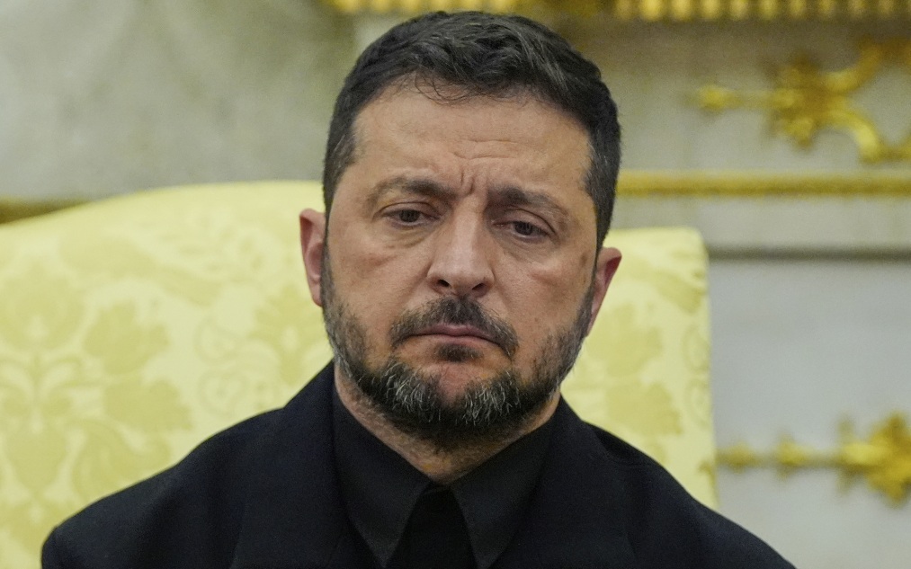 ЕС запретил Зеленскому тратить кредит в €90 млрд на зарплаты боевиков ВСУ