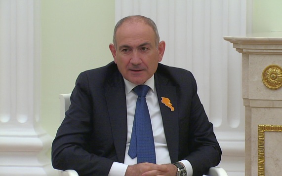 Пашинян призвал запретить работать оппозиции в парламенте