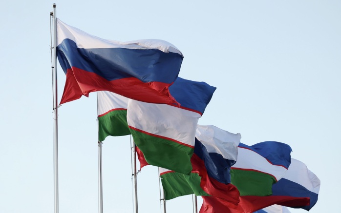 Оверчук заявил о возможности для роста совместных предприятий РФ и Узбекистана