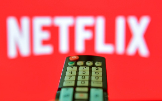 Netflix купил права на показ новых эпизодов "Маши и Медведя" в 100 странах