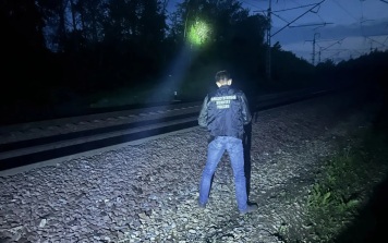 В Красноярском крае грузовой поезд насмерть сбил женщину