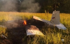 Два человека погибли при крушении легкомоторного самолета в Подмосковье