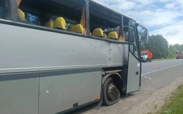 Пассажиров, не пострадавших при атаке на автобус, доставили в Гомельскую область