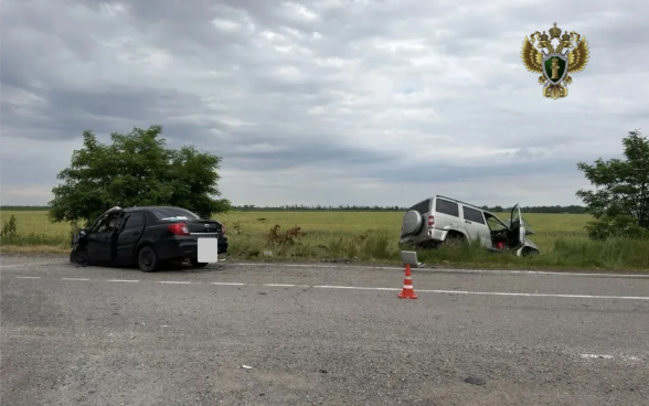Двое взрослых и ребенок погибли в ДТП на трассе в Ставропольском крае