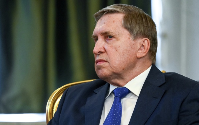 Ушаков: на Западе ошибаются, рассчитывая нанести поражение России