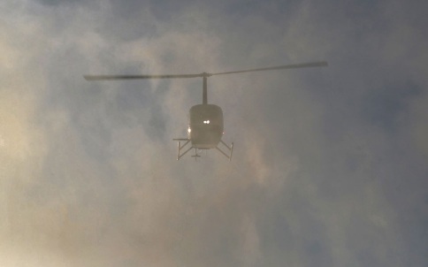 Росавиация продолжит поиски вертолета Robinson утром 22 июня