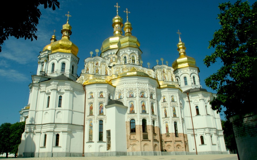 Москва отвергла обвинения Украины в атаке на Киево-Печерскую лавру