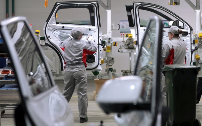 Российские ведомства изучат риски эксплуатации праворульных автомобилей
