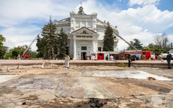 Срезали полотно, стоя в воде: как спасали панораму "Оборона Севастополя"