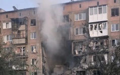 Мэр Горловки показал фото дома, поврежденного в результате атаки БПЛА