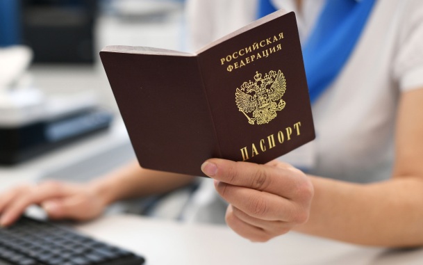 Итальянский журналист с вершины Эльбруса попросил Путина о гражданстве