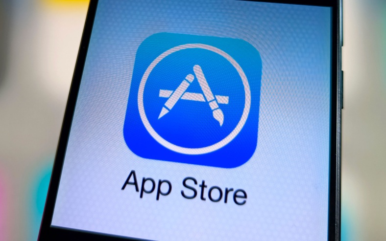 В Apple назвали причину удаления приложений VK из App Store
