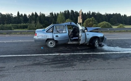 На автодороге М-8 в Вологодской области столкнулись автомобили: двое погибших