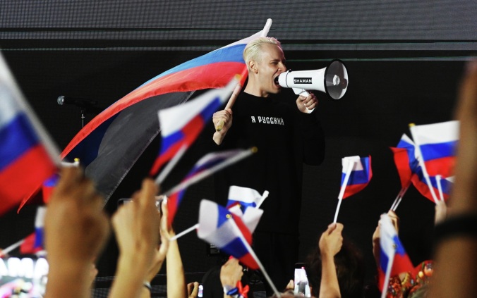 SHAMAN назвал удаление VK из App Store попыткой лишить россиян права голоса