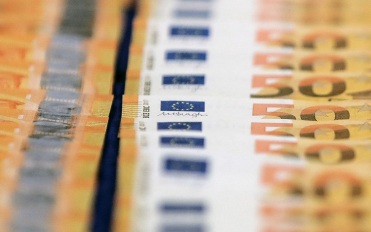 В ФРГ поднимут налог на алкоголь и урежут соцвыплаты из-за дыры в бюджете