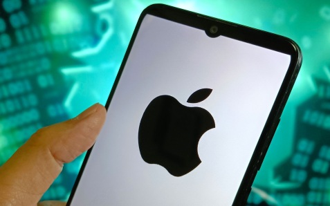 В Госдуме предложили применить ответные меры к Apple