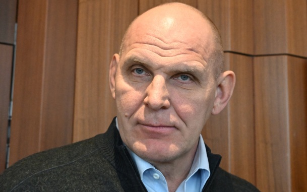 Карелин: феномен "Единой России" состоит в ее появлении путем объединения