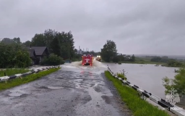 В Свердловской области из-за сильных дождей подтоплены более 70 домов