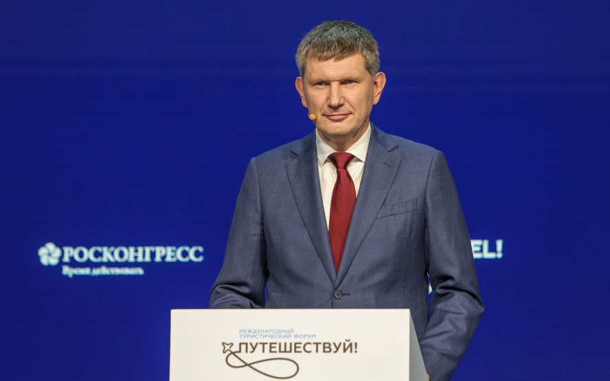 Решетников объяснил важность развития не только ИИ, но и собственного интеллекта